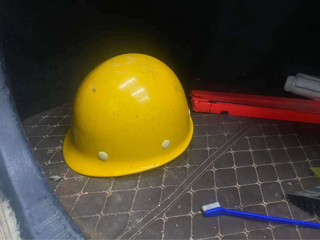 翻新车十二代皇冠修复全过程,12代皇冠25万公里要更换什么