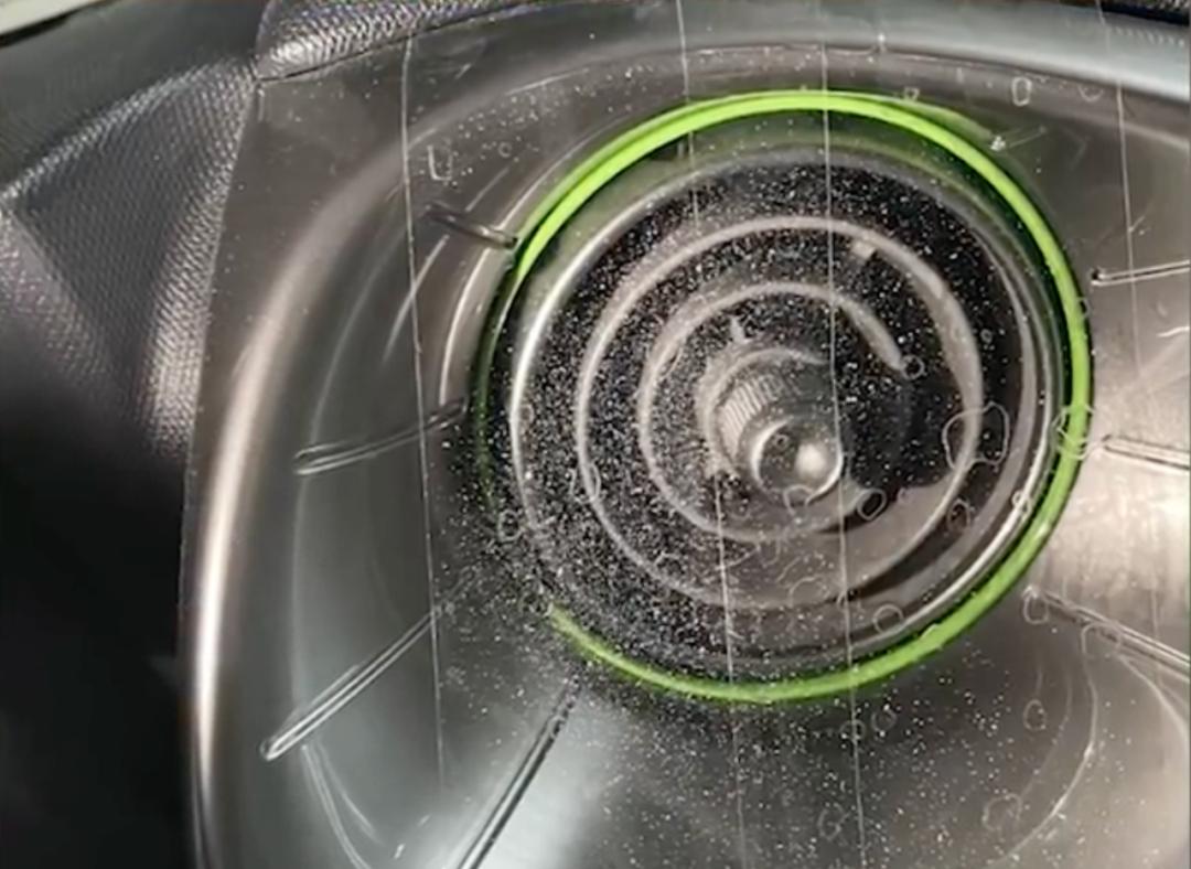 【法治热点早知道】“2、#、1、*、3、6……”走失男孩打出一串奇怪数字，机智民警快速“解码”，家人找到了