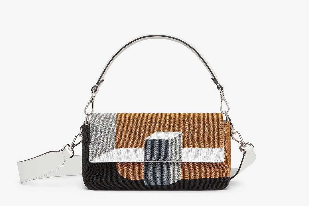 fendi购物袋包2021,fendi限定包