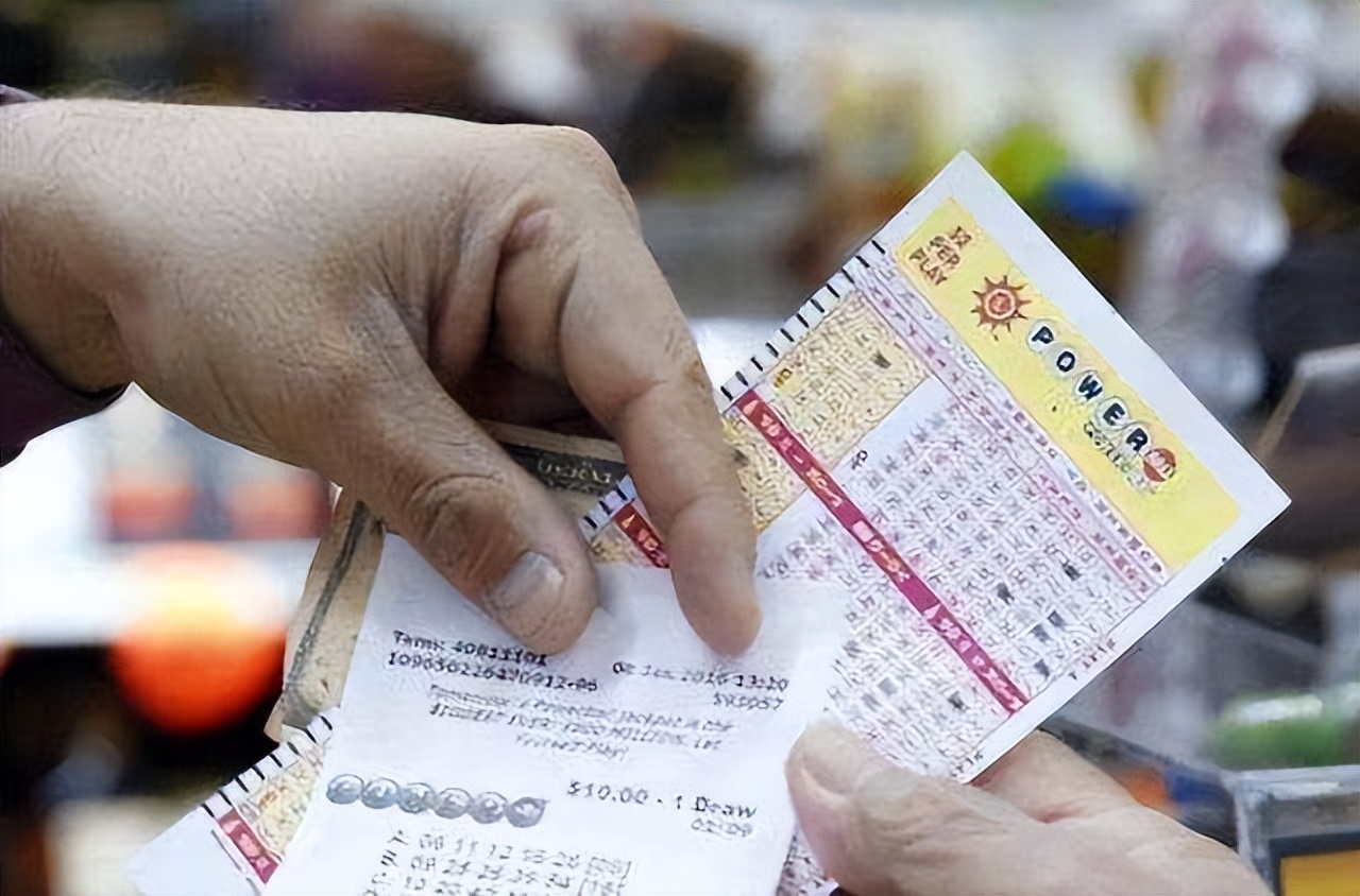 中奖2.2亿彩民发声辟谣,中奖2.2亿彩民发声搞笑吐槽