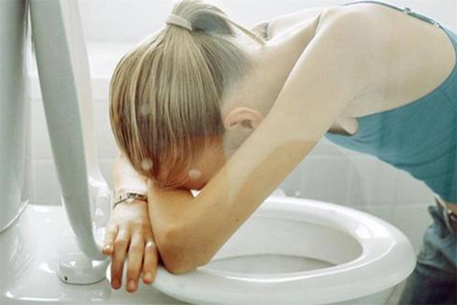 怀孕反酸呕吐怎么办,怀孕呕吐反酸水应该如何缓解