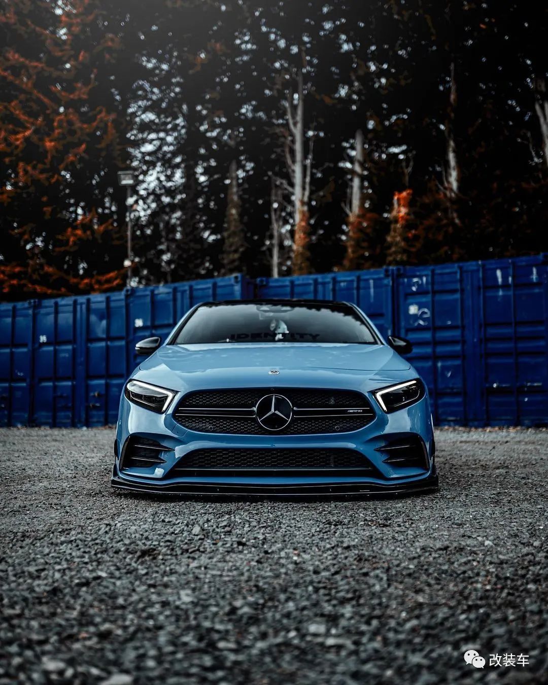 奔驰c级小姐姐改装,奔驰威霆改装小姐姐