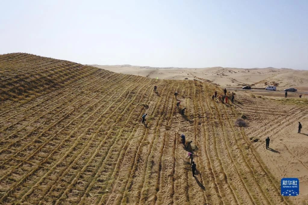 人民江山歌曲,人民江山万年红女声独唱