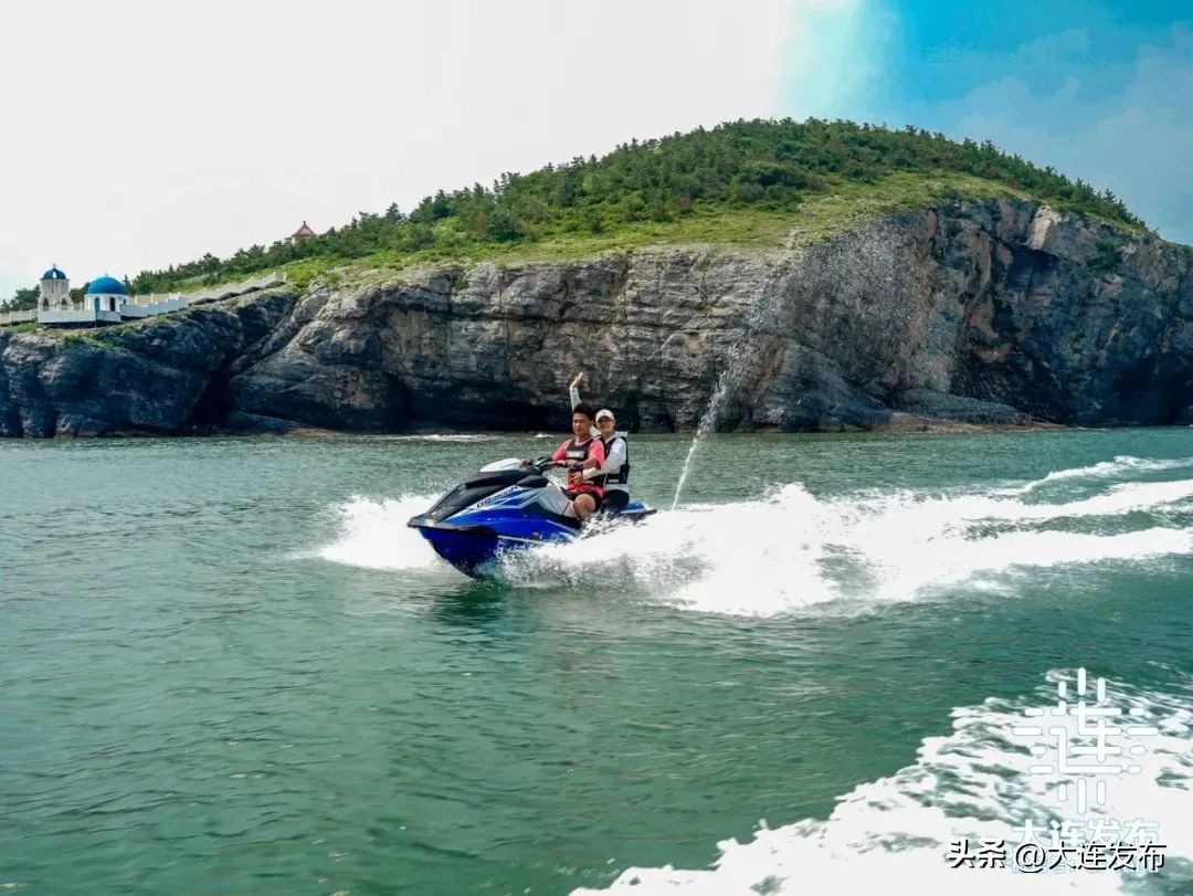 大连可以洗澡的海滩,大连既可以赶海又能洗海澡