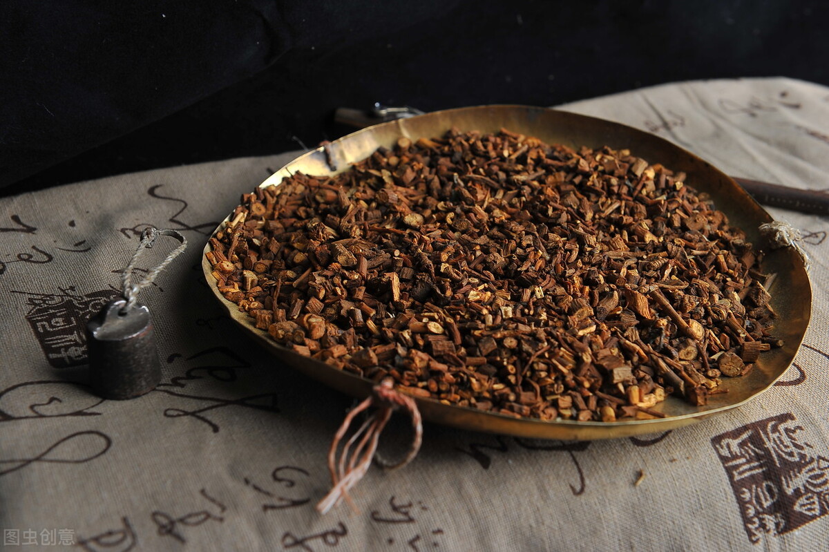 胸口血瘀的症状有哪些,胸口堵气怎么疏通