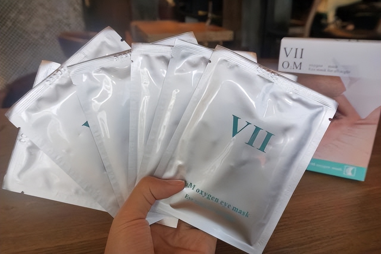 雅诗兰黛产品是不是出现问题,内行人不知道的大牌好物