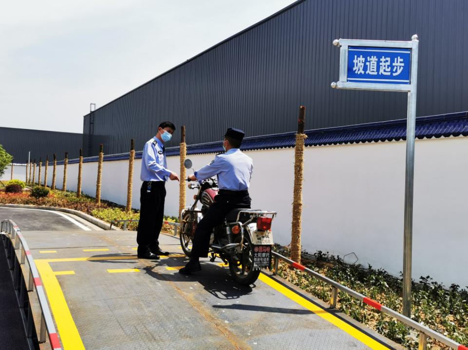 海安f证轻便电动摩托车考试流程,摩托车驾照考试最简单方法