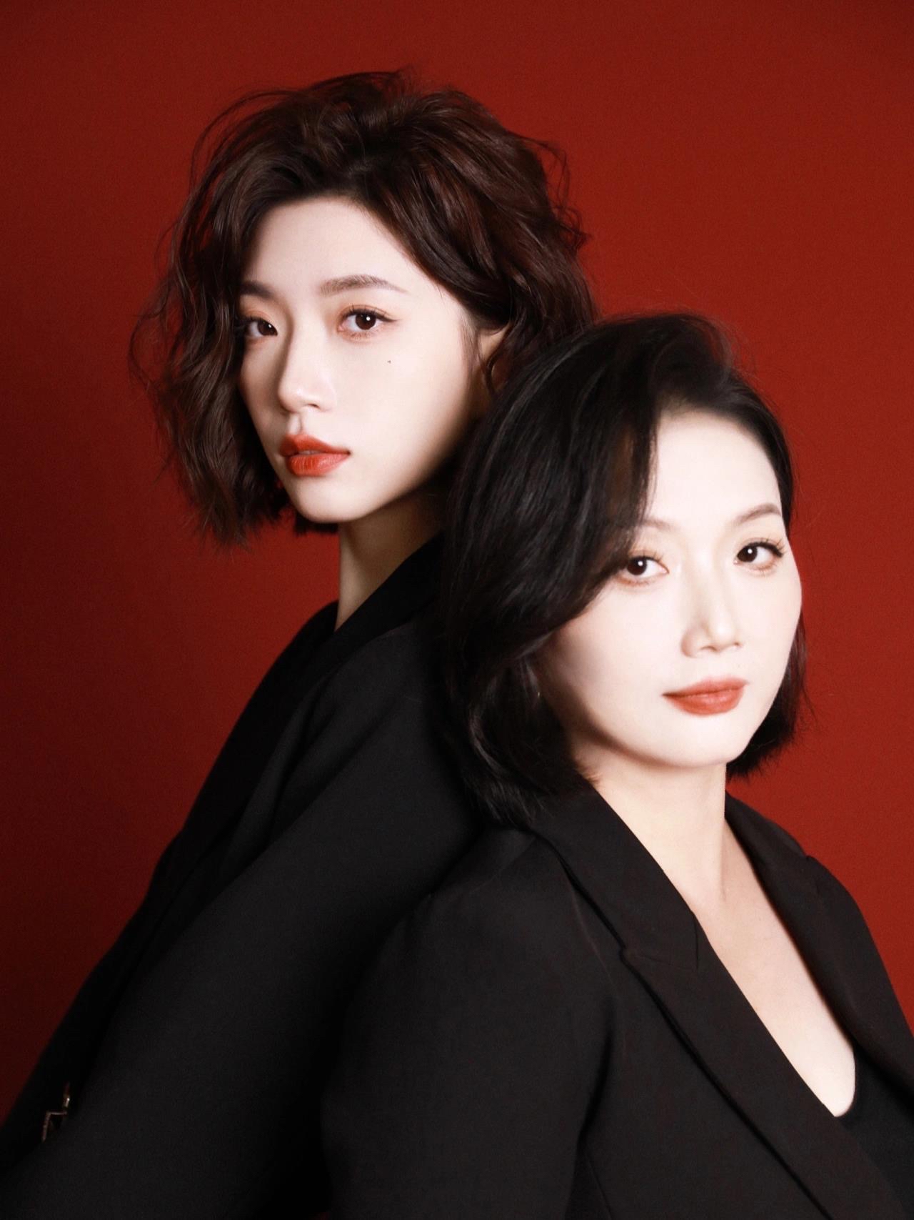 正方脸烫大波浪怎么编发好看,国字脸大波浪卷发型图片2018款