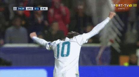 莫德里奇放羊娃视频真的吗,莫德里奇从战火中走来足球记忆