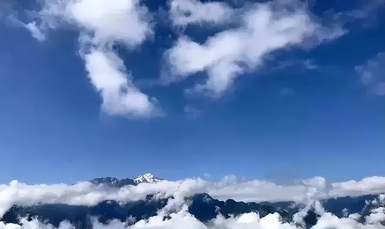 姣忔棩璇昏瘲璇嶉鑺变护,涓嶇晱娴簯閬湜鐪煎彧缂樿韩鍦ㄦ诞浜戜笂