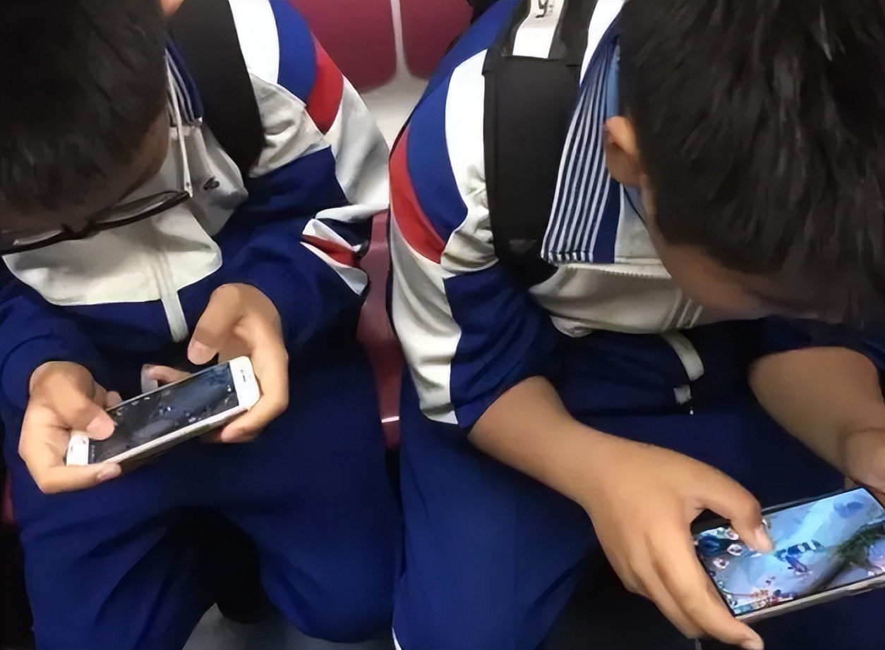 网吧一年倒闭了多少家,一年关闭网吧