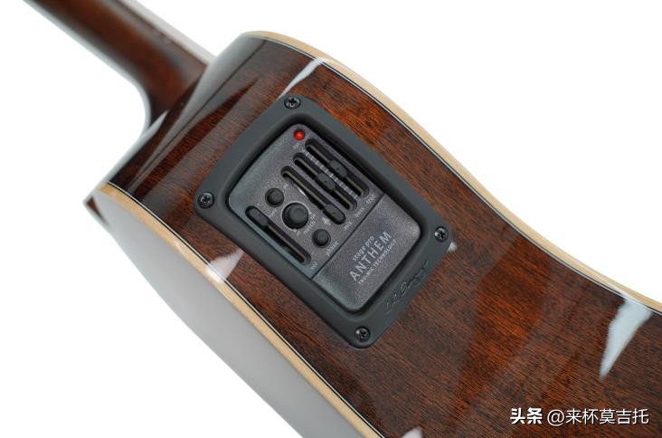 新手200至300元入门吉他推荐41寸,1000至2000元左右的吉他推荐全单