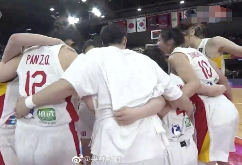 夺冠第3天,中国女篮决定让人肃然起敬,姚明点头批准,郑薇随行