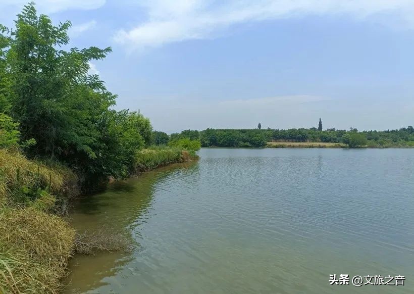 美女必跑贵妃梁，硬汉得吃擀面皮，小编带你去看最“野”的河山