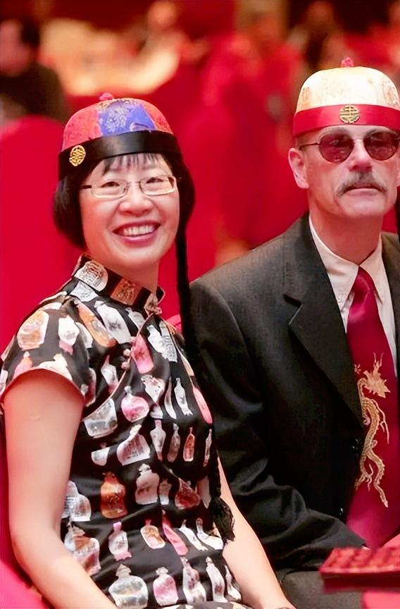 陈凯歌多大娶的陈红,陈凯歌妻子陈红几婚