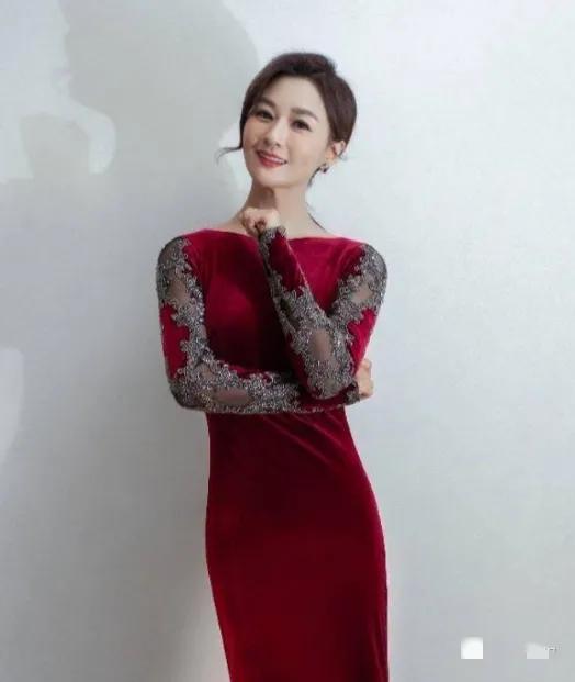 国足的太太们有多漂亮,盘点国足高颜值太太团