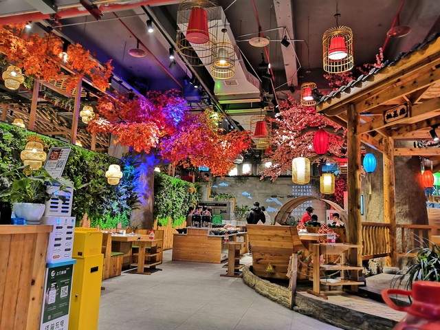 投资120万开一家火锅店多久能回本,投资二十万火锅店多久回本正常