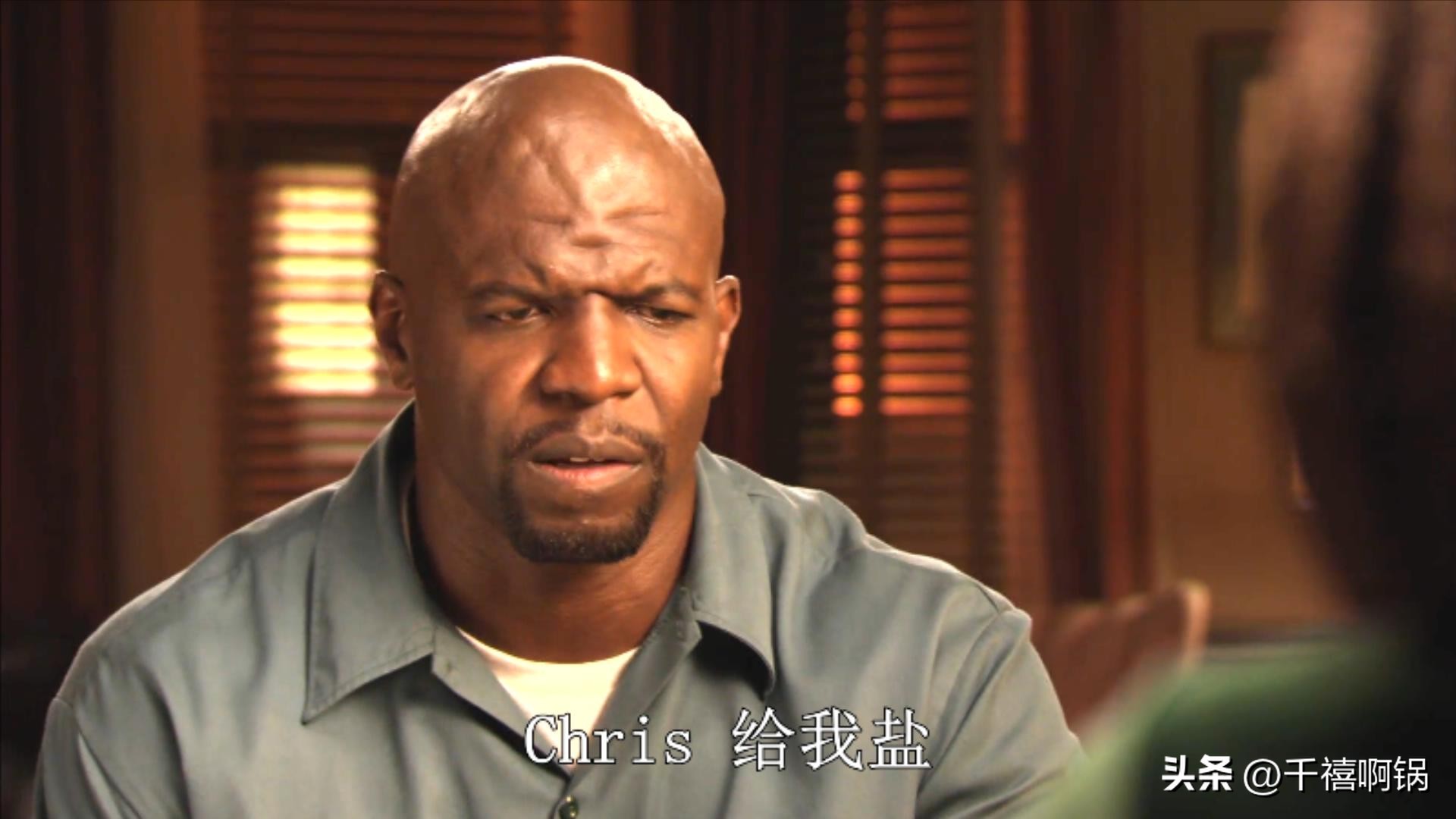 走在路上遇到坏人了,走在路上遇到打劫怎么办