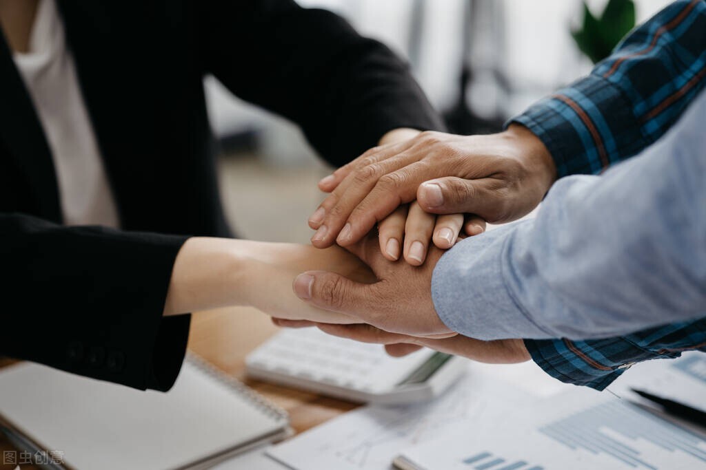 创业赚钱的十大法则,离职创业牢记五条黄金法则