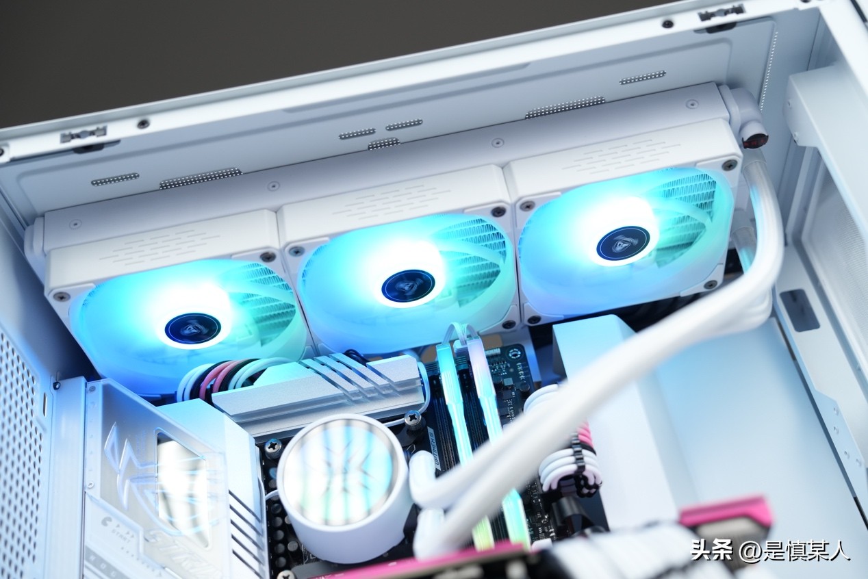 鑫谷昆仑御风机箱评测,鑫谷冰霜360argb冰山版水冷