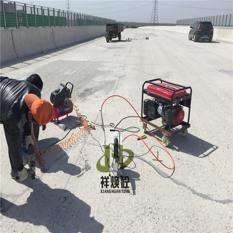 水泥地面裂缝修复,赤峰混凝土裂缝修补灌浆树脂