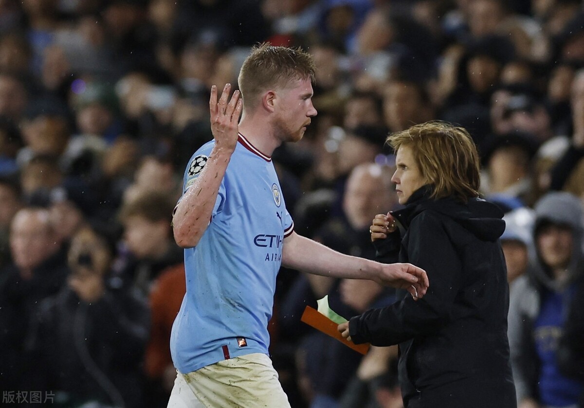 德布劳内cos丁丁历险记,德布劳内变装帅照