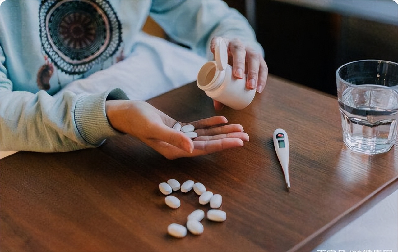 两大抗生素“阿莫西林”和“头孢”，它们有何区别？用对是好药