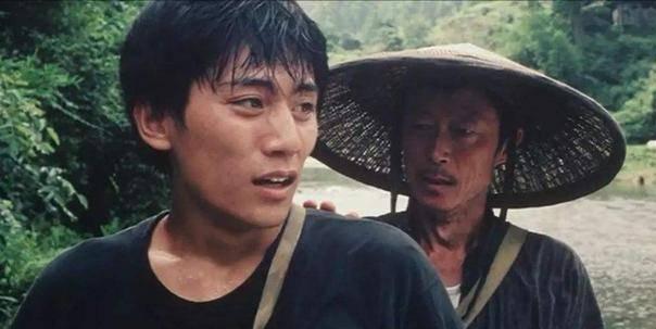 刘烨酗酒场面,刘烨酗酒成瘾是什么原因