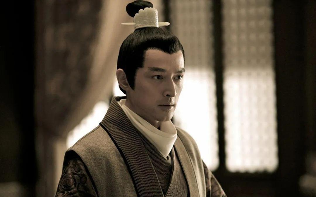 揭露演艺圈潜规则,演艺圈劲爆八卦消息