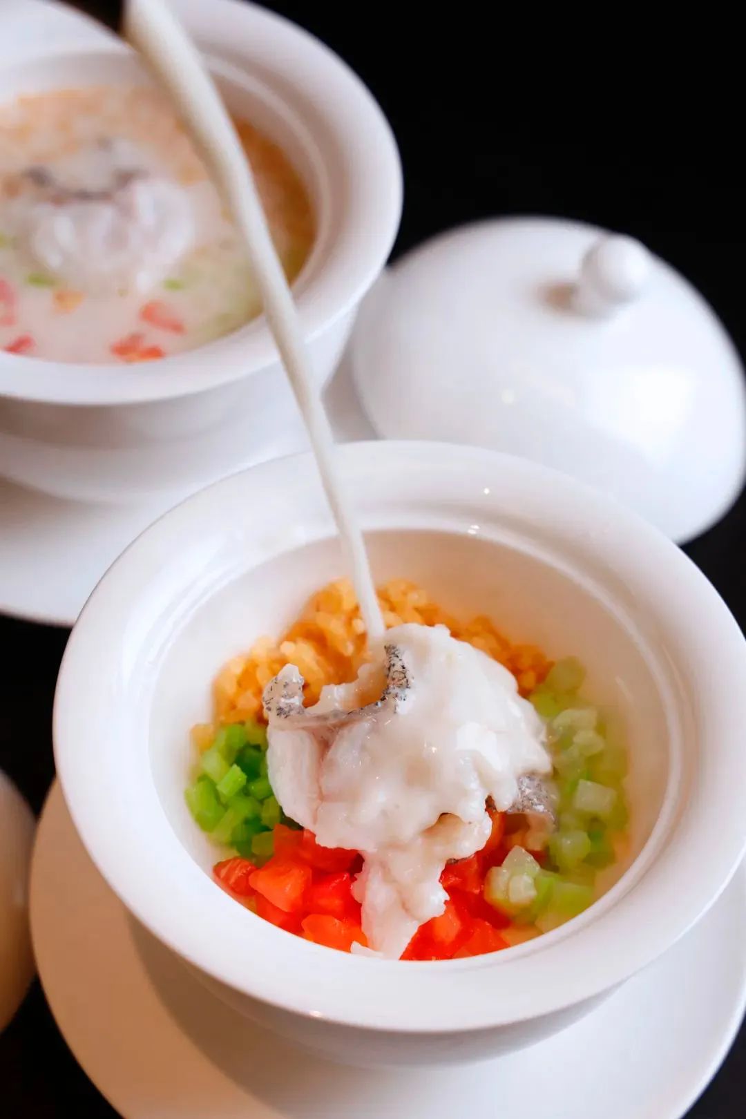 广州丽思卡尔顿酒店婚宴价格,广州外语学院西门附近婚宴酒店