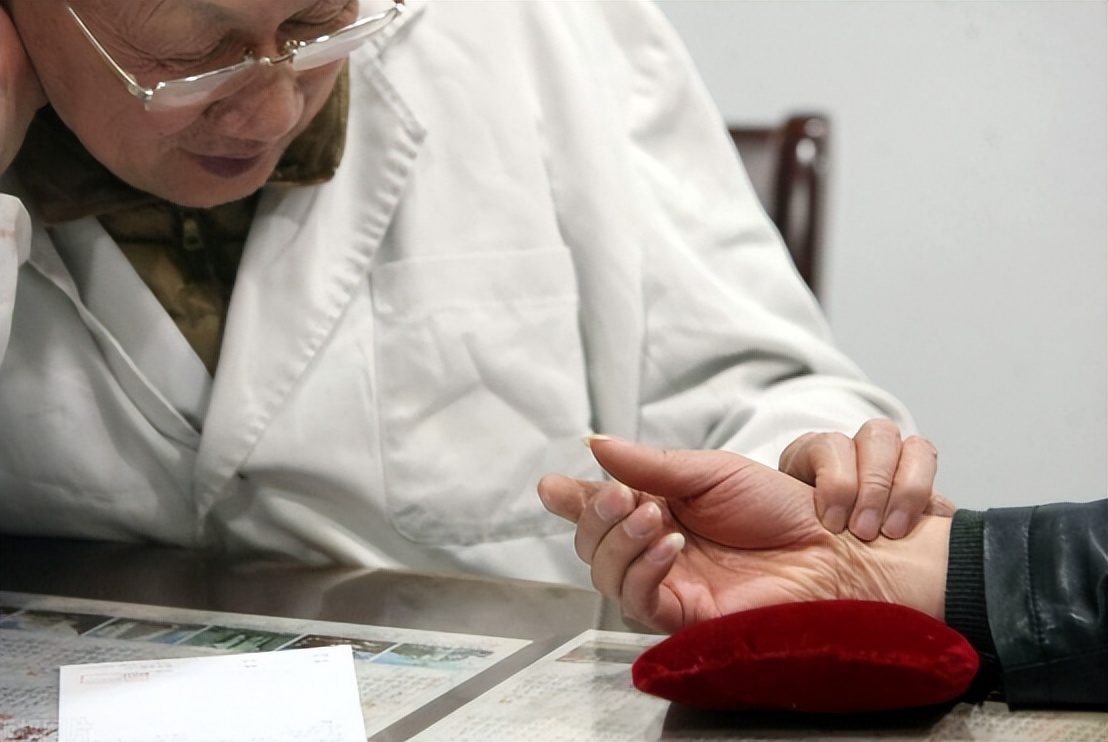 额头脖子出汗的止汗方法,颈部容易出汗中医看哪个科