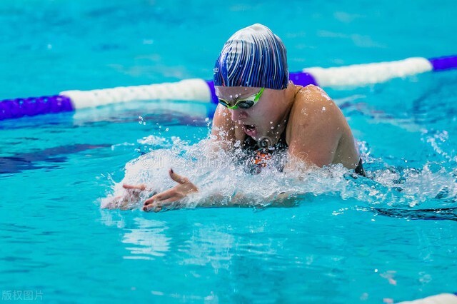 游泳时呼吸时心率多少,游泳呼吸用嘴吐可以吗