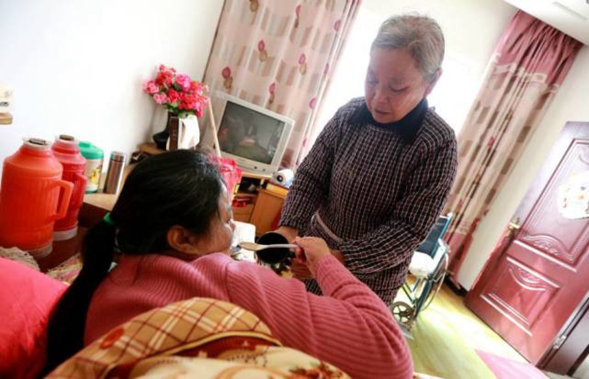 冬天坐月子注意事项和禁忌,冬季坐月子必须盖得严实吗