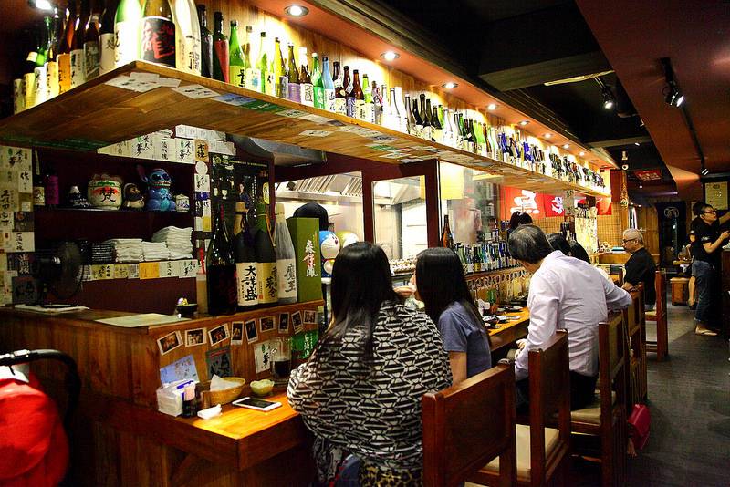 日本的居酒屋都喝什么酒,日本的居酒屋食物特别少