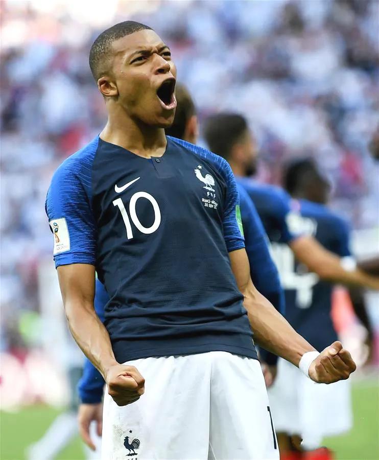 姆巴佩有机会破掉贝利的三连冠吗,姆巴佩球王贝利