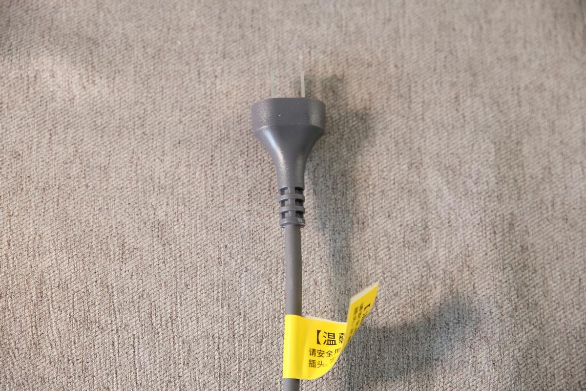 戴森吹风机情人节限定,戴森吹风机情人节限定2023