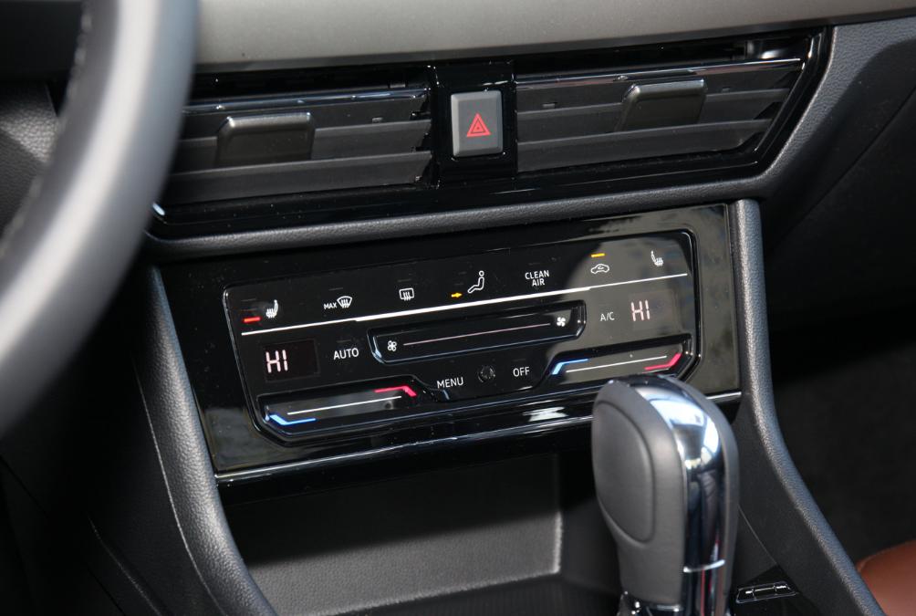 1.2t速腾跟1.4t朗逸哪个值得买,轩逸和朗逸1.4t哪个值得买