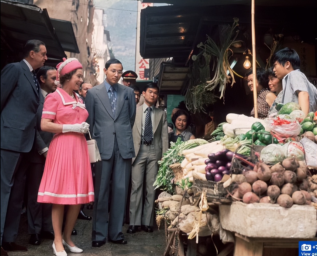 登基70周年！每年一张照片带你回顾女王的传奇人生