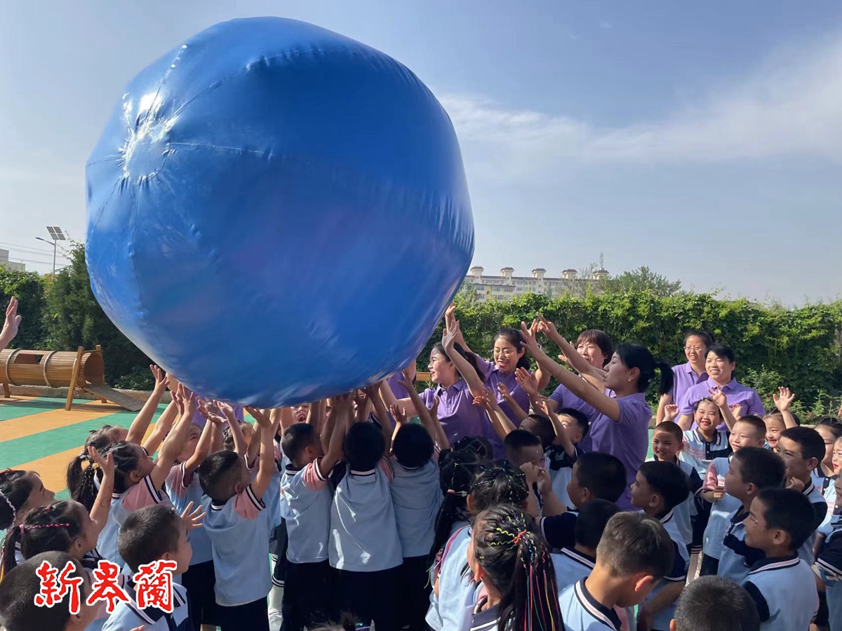 【“三抓三促”行动进行时】皋兰县城北幼儿园开展庆祝六一足球嘉年华活动