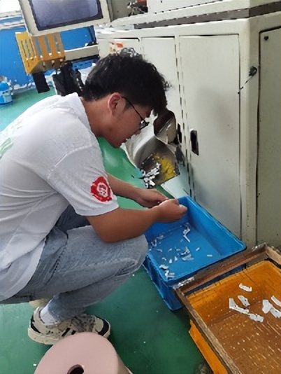 华熵能源实践队晋江广元电镀厂学习之行助力电镀工业绿色低碳发展