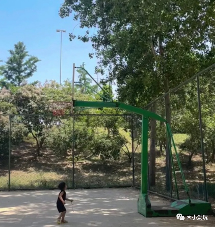 滨河公园带娃玩水,推荐一个好地方滨河公园