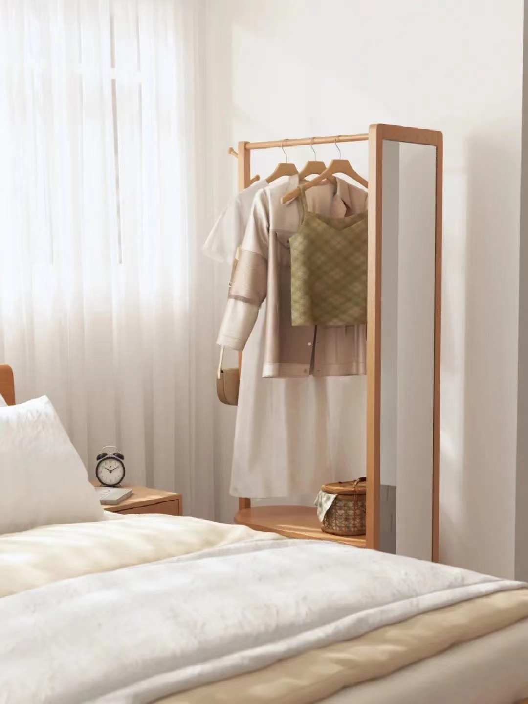 卧室镜子收纳一体挂墙,卧室墙面固定挂衣架镜子一体