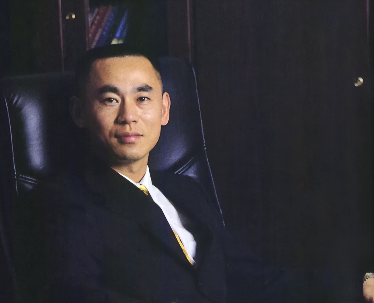 福建老板买2000多万空客直升机,福建富豪开直升机回家