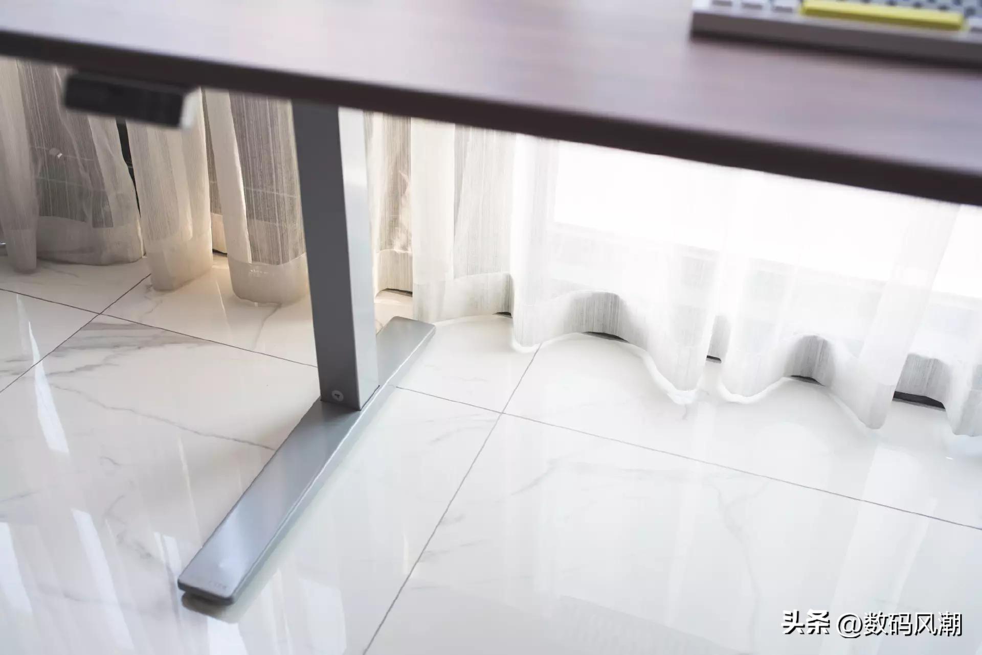 乐歌升降桌灰胡桃木,乐歌e5-n黑胡桃木色电动升降桌