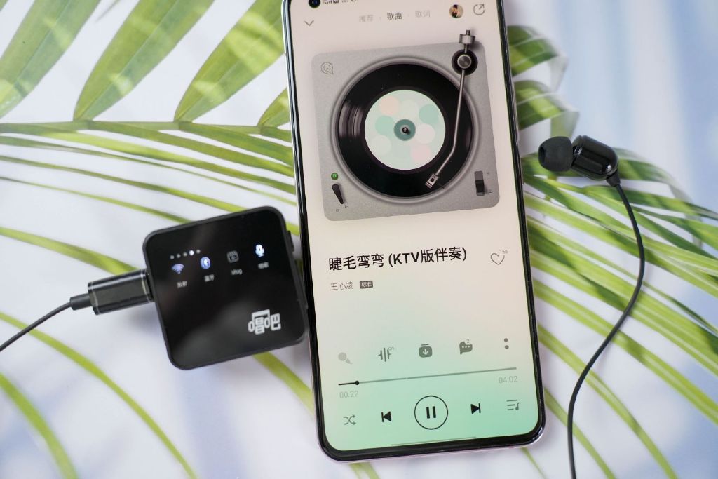 唱吧v6无线领夹麦克风直播唱歌,唱吧领夹麦v6介绍