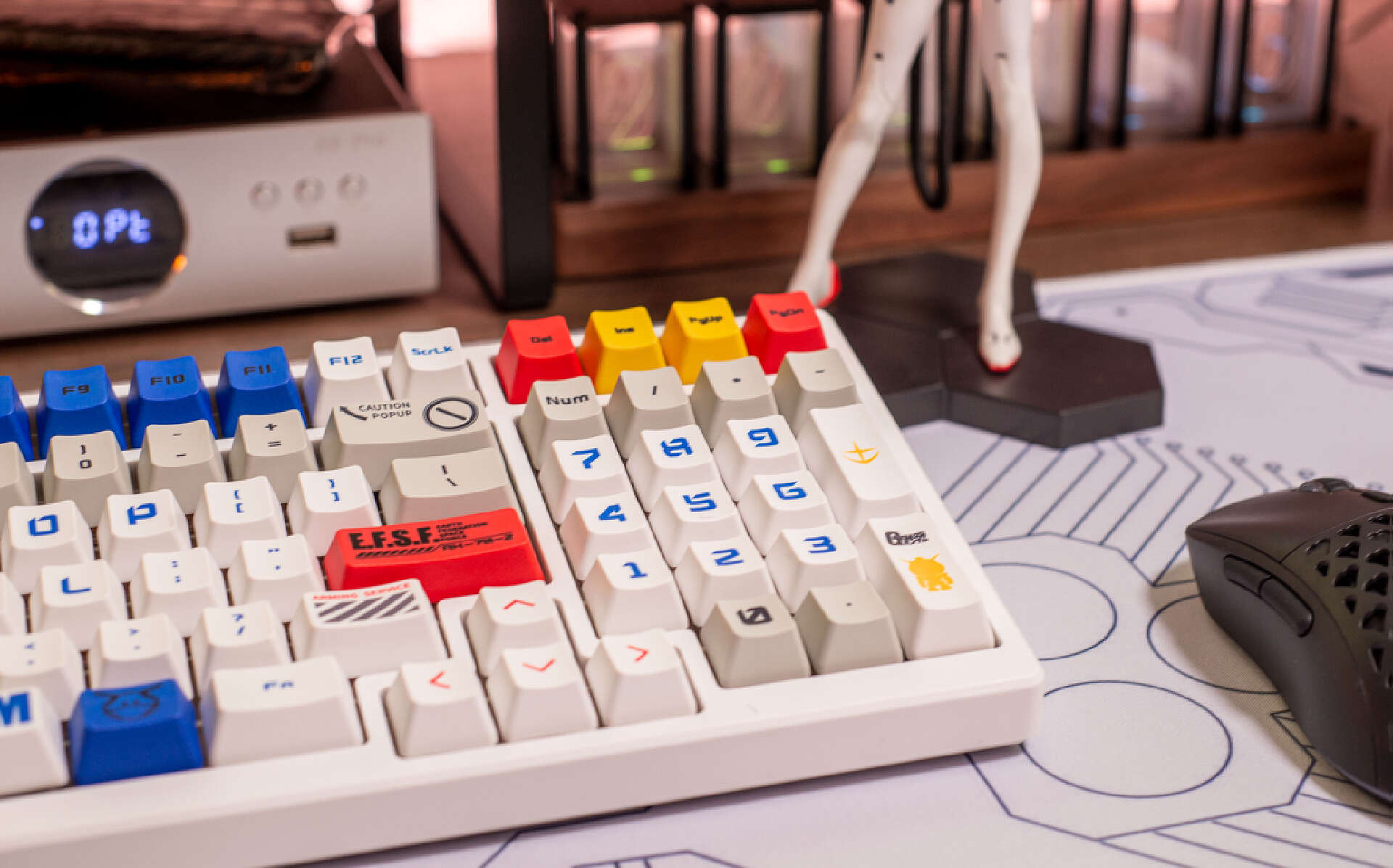 ikbc高达联名键盘值得买吗青轴,ikbc高达联名键盘87键开箱1.0版本