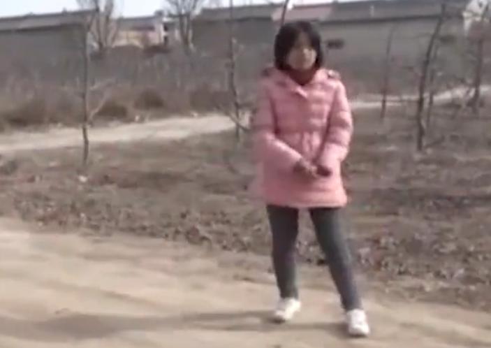 2016年，山西13岁女孩活成中年妇女，记者实地考察后直言太心疼