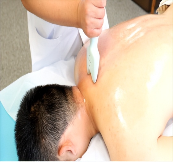 棍子一样粗的“针”，竟然可缓解各种急慢性疼痛，提高免疫力