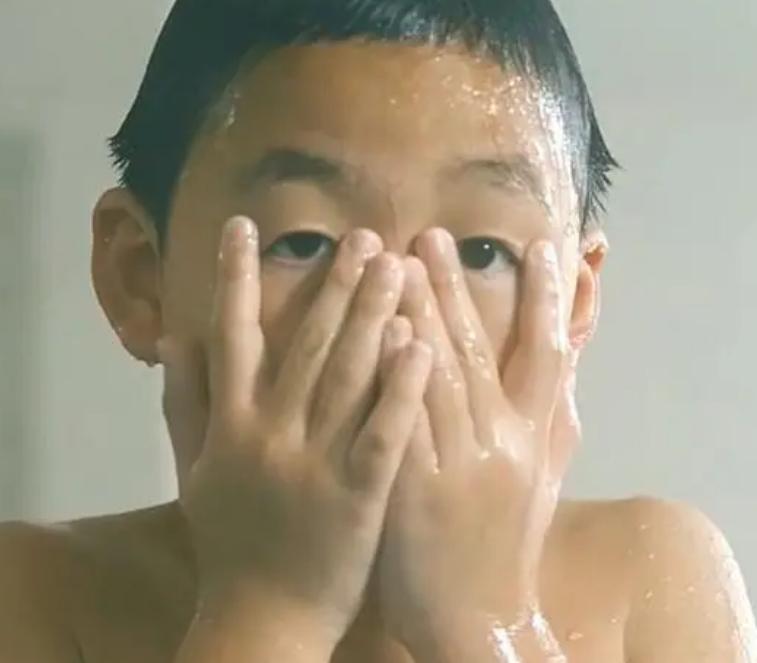 夫妻生活结束后，男人用纸擦一下就OK了？男人“事后”须注意什么