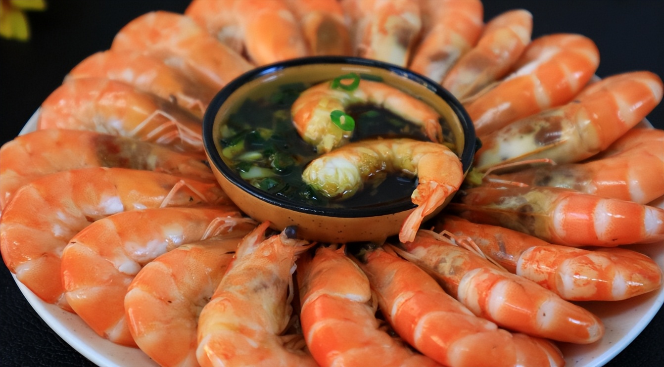 7月将至,少吃牛肉和鱼肉,多吃这3种肉,腿脚有劲,精神头足